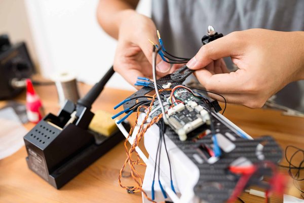 How to effectively use drones in real estate marketing?